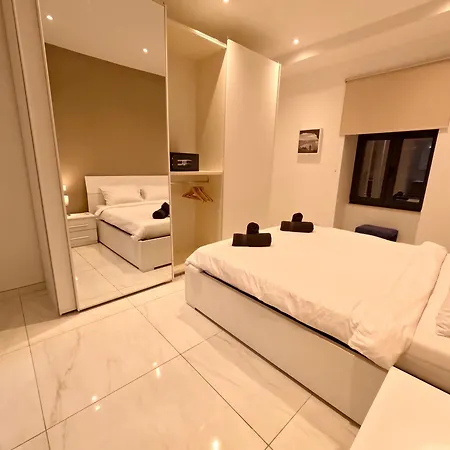 Daire Modern In St Julian's Malta, With Breathtaking Views Of Spinola Bay Saint Julian's