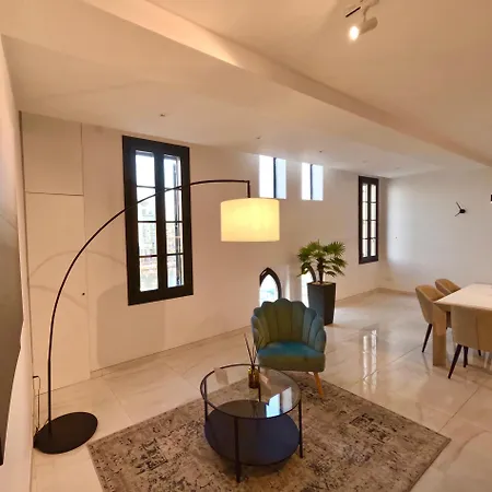 Modern In St Julian's Malta, With Breathtaking Views Of Spinola Bay Appartement